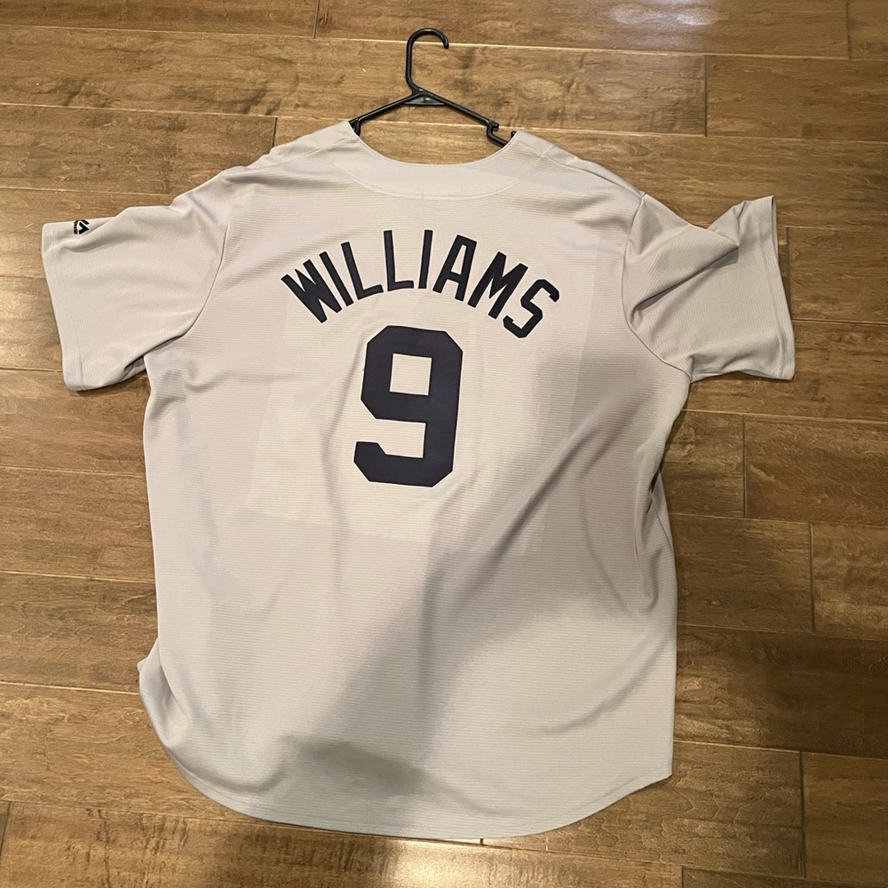 Boston’s Williams jersey